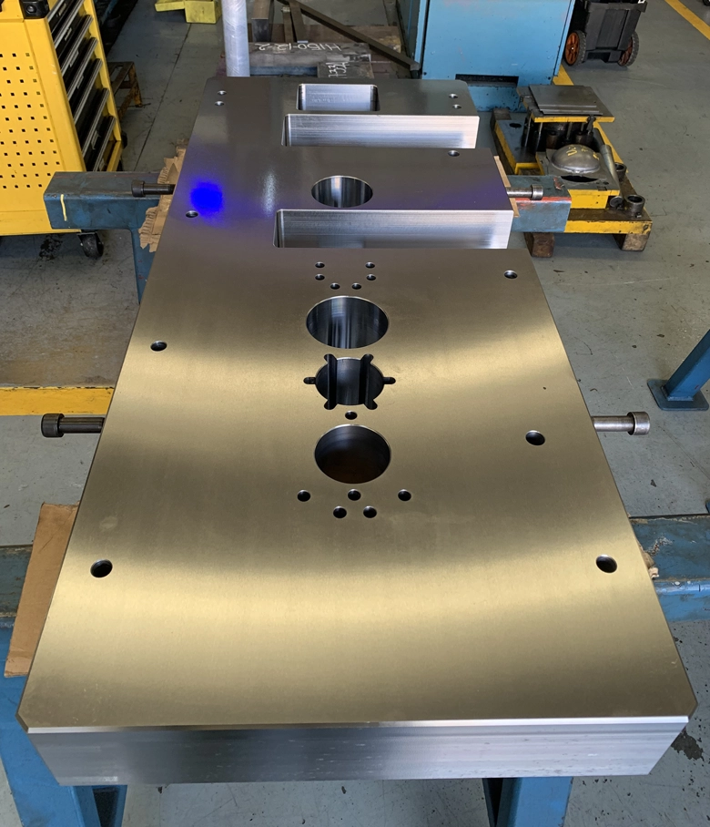 Doblez CNC Metal Works Center
